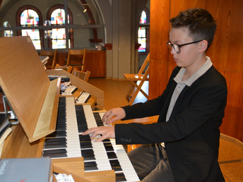 Samuel Fauser aus Waldstetten spielt sich bei Jugend musiziert in die Bundesspitze